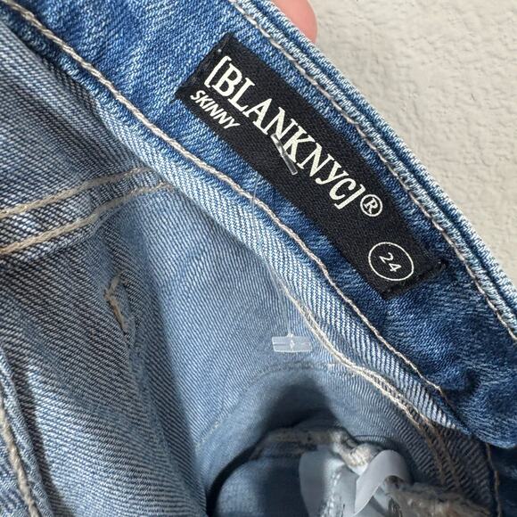 BlankNyc Womens Size 24 Distressed Flower Skinny Jeans Blue Washed Cotton Blend - Picture 9 of 11